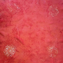 Cargar imagen en el visor de la galería, Pañoleta de Seda / Silk Kerchief