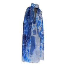 Cargar imagen en el visor de la galería, Bufanda Seda Batik 34 x 160 cm / Batik Silk Scarf 13" x 63".