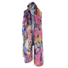 Cargar imagen en el visor de la galería, Bufanda de Seda Batik 27 x 176 cm / Batik Silk Scarf 10"x72"